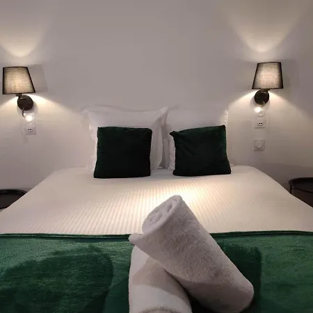 Le Jardin Secret Conciergeriedamecarcas *