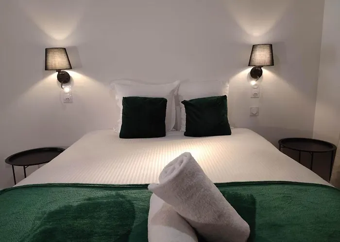 Le Jardin Secret Conciergeriedamecarcas *