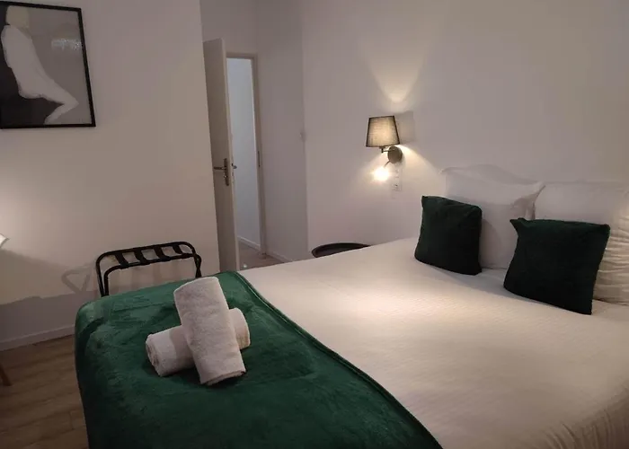 Le Jardin Secret Conciergeriedamecarcas *